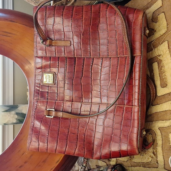 Dooney and Burke large red crocodile print tote - Picture 1 of 4